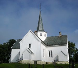 Vardal kirke.JPG