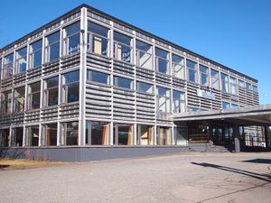 Vardal ungdomsskole.JPG