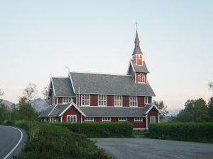 Veoy-Molde-kirke-05-2007.JPG