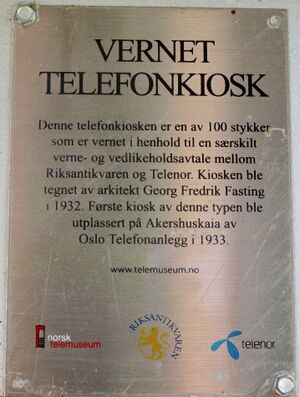 Vernet telefonkiosk informasjonsskilt.JPG