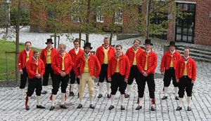 Vestfold mannsbunad.jpg