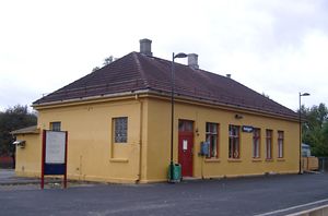 Vestfossen Jernbanestasjon BE-2004-09-13d.jpg