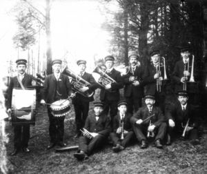 Vestfossen hornmusikk (oeb-176634).jpg