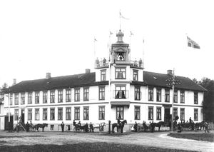 Victoria Hotel Gjøvik hjørne.jpg