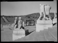 493. Vigelandsparken - no-nb digifoto 20150212 00182 NB MIT FNR 13564.jpg