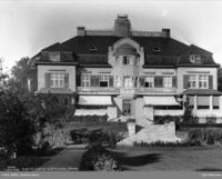 Villa Otium, Nobels gate 28, nybarokk med jugend (ark. Henrik Bull, oppført 1909–1911). Foto: Anders Beer Wilse/Oslo Museum (1924).
