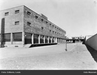 Vinmonopolets sentralanlegg, Haslevangen 16 i Oslo. Foto: Louis Eriksen (1932)