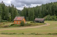 Vinterdalen, tidligere husmannsplass under Nøstvet, ligger like sør for Vinterbro pukkverk. Foto: Leif-Harald Ruud (2022)