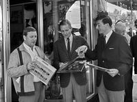 Rolv Wesenlund (til venstre) sammen med Einar Schanke og Alfred Næss i 1967. Foto: Leif Høel (Dagbladet)/Digitalt Museum/Norsk Folkemuseum.