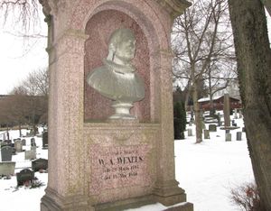 Wilhelm Andreas Wexels gravminne.jpg