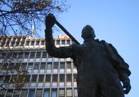 Arbeiderstatuen på Youngstorget, laget av Per Palle Storm. Foto: Stig Rune Pedersen (2005).